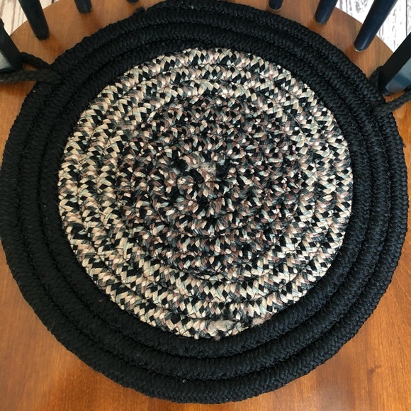 Vintage 1960’s Braided Chair Pads Set - Picture 4 of 6